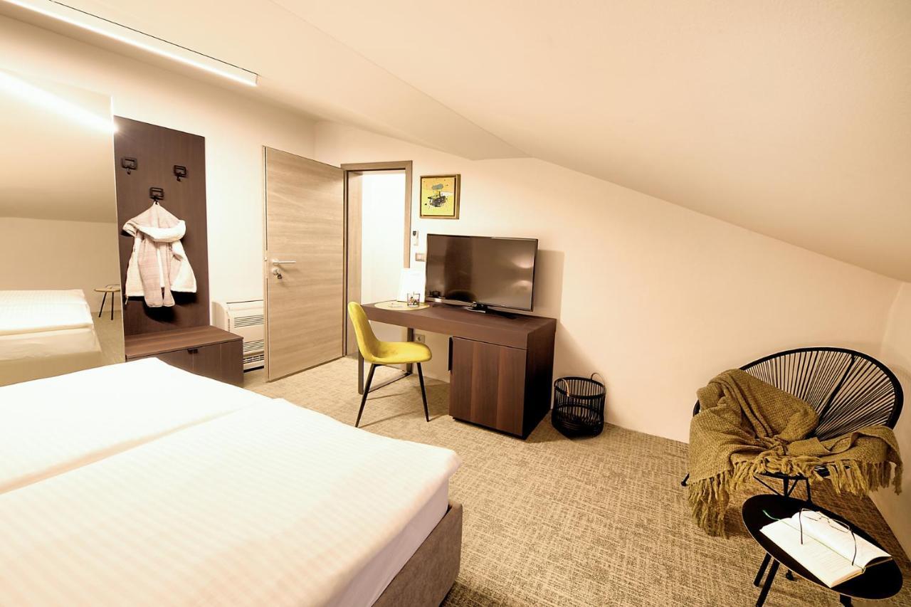 Aldila Art Rooms, Apartment And Vacation House Smartno Luaran gambar