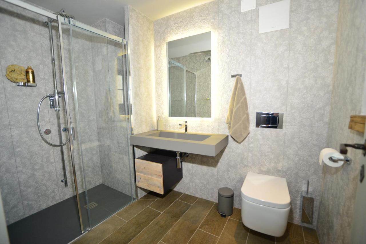 Aldila Art Rooms, Apartment And Vacation House Smartno Luaran gambar